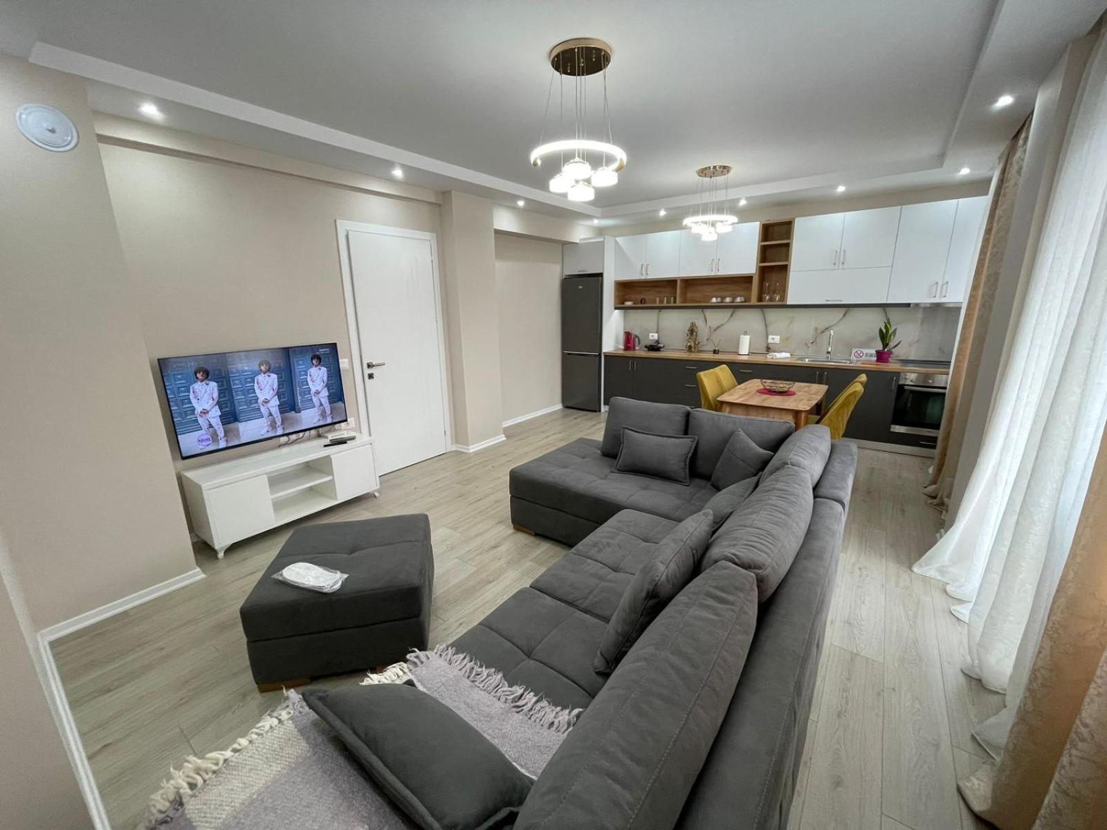Melody Apartment In Korce Ngoại thất bức ảnh