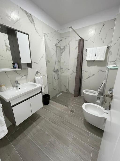 Melody Apartment In Korce Ngoại thất bức ảnh