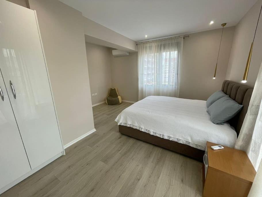 Melody Apartment In Korce Ngoại thất bức ảnh